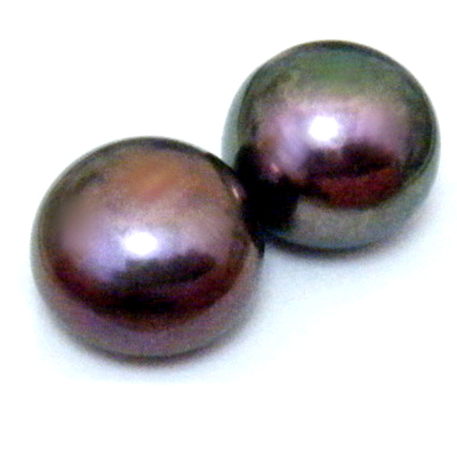 Black 10-11mm Half Drilled Button Pairs